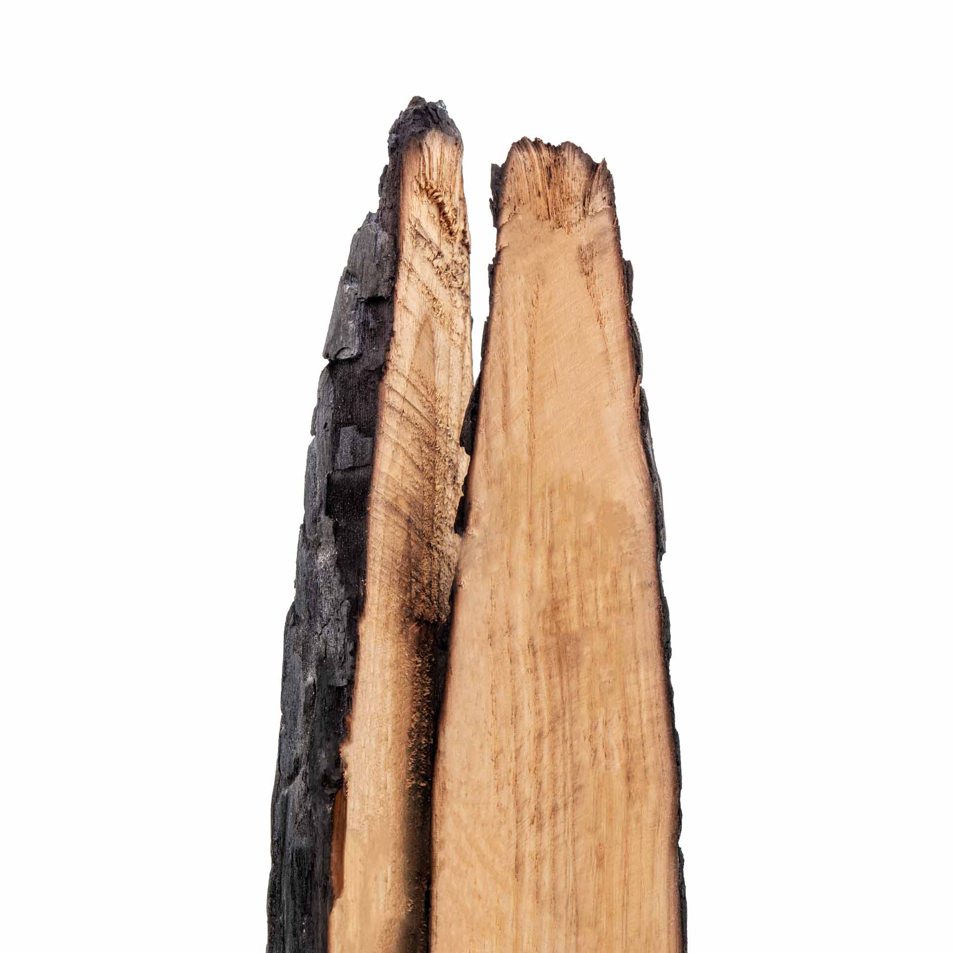 Yakisugi Pfähle, geflammt, aus Kastanie, 150 cm Länge, Durchmesser 6-8 cm